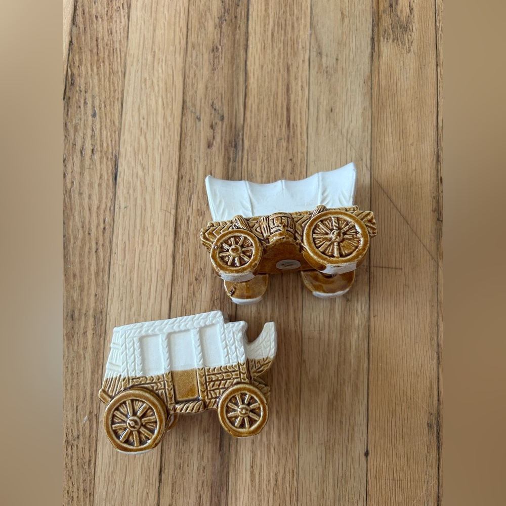 White and Gold Salt and Pepper Shakers
